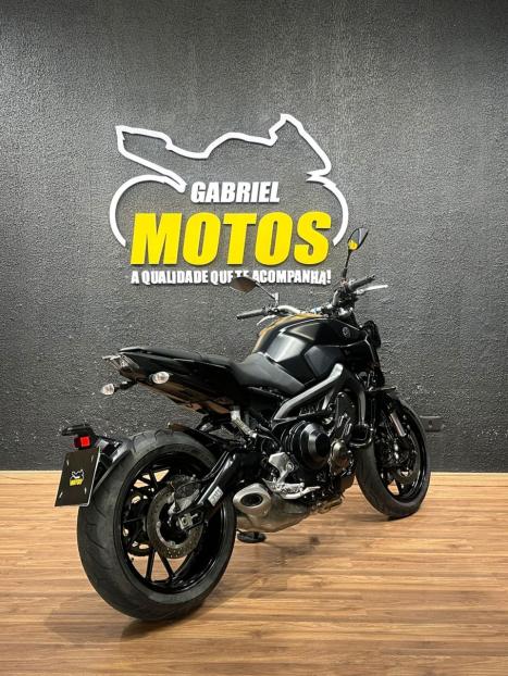 YAMAHA MT-09 850 ABS, Foto 5