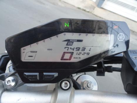 YAMAHA MT-09 850 ABS, Foto 10