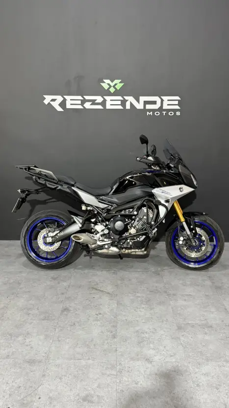 YAMAHA MT-09 Tracer GT 900 , Foto 1