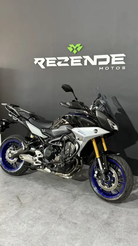 YAMAHA MT-09 Tracer GT 900 , Foto 3