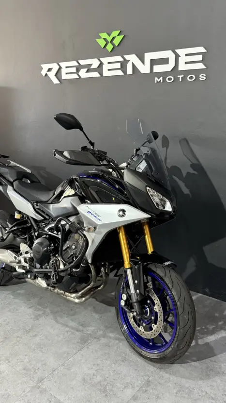 YAMAHA MT-09 Tracer GT 900 , Foto 4