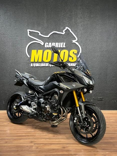 YAMAHA MT-09 Tracer GT 900 , Foto 3