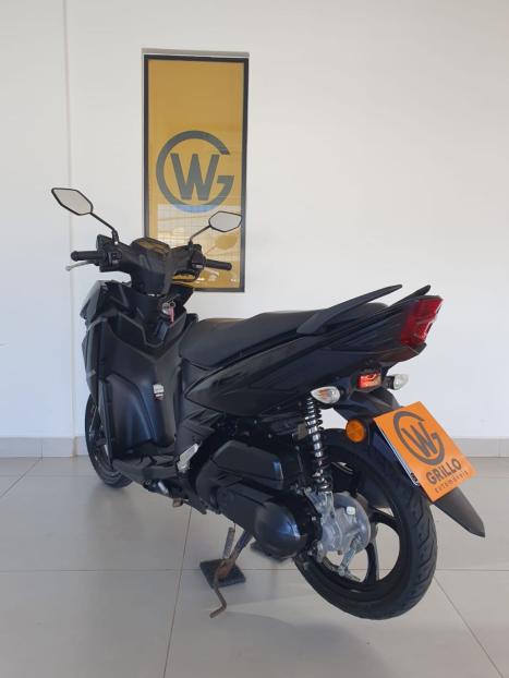 YAMAHA Neo UBS 125 , Foto 3