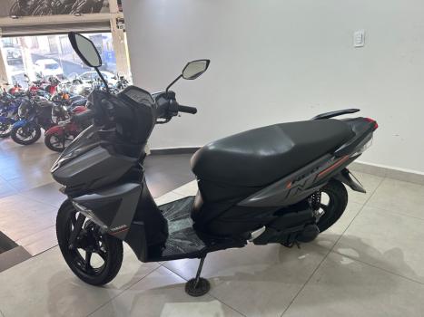 YAMAHA Neo UBS 125 , Foto 4
