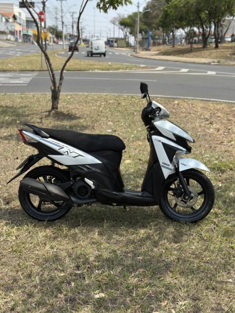 YAMAHA Neo UBS 125 , Foto 2