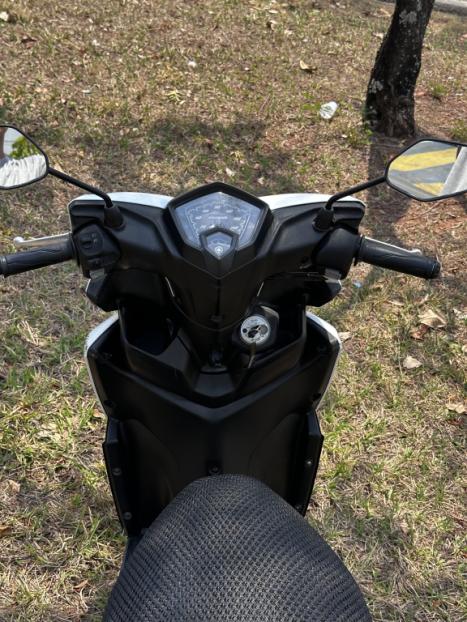 YAMAHA Neo UBS 125 , Foto 11