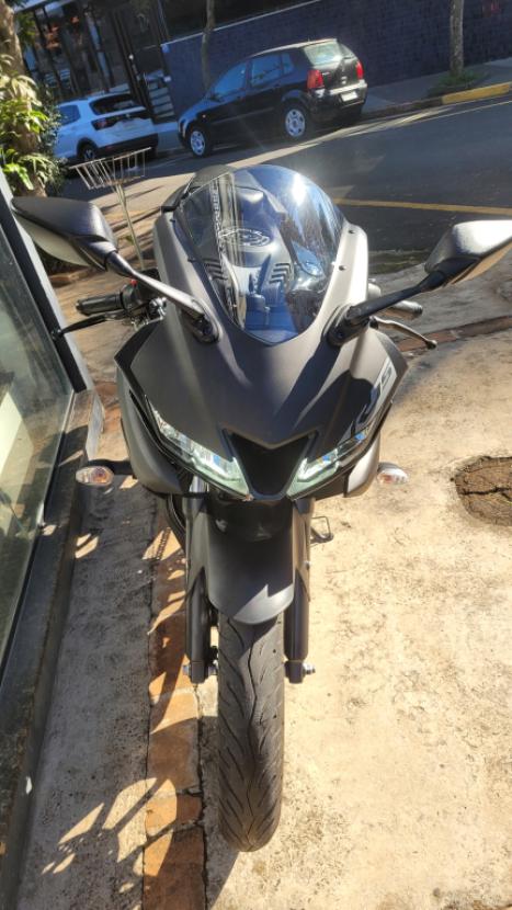 YAMAHA R 15 , Foto 6