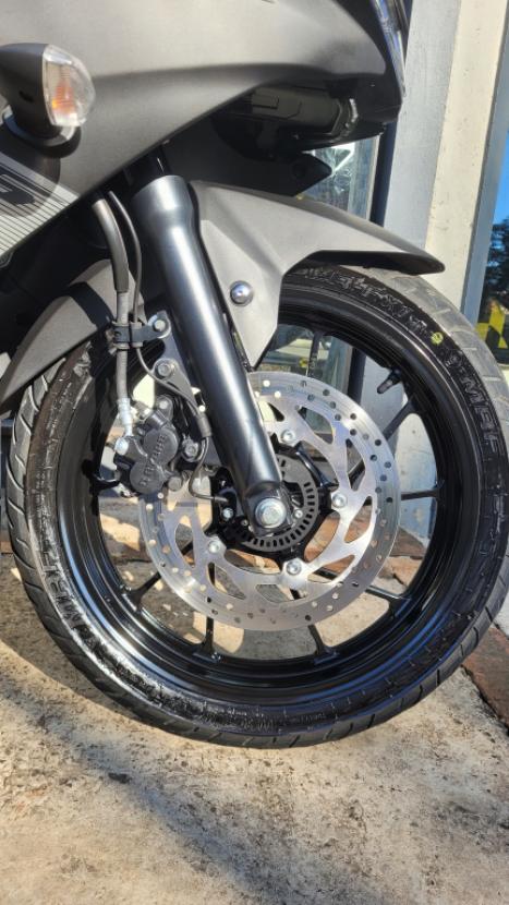 YAMAHA R 15 , Foto 15