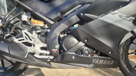 YAMAHA R 15 , Foto 16
