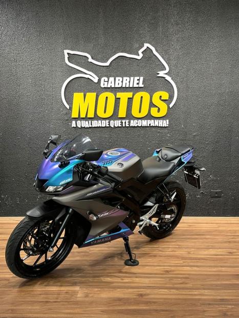 YAMAHA R 15 , Foto 4