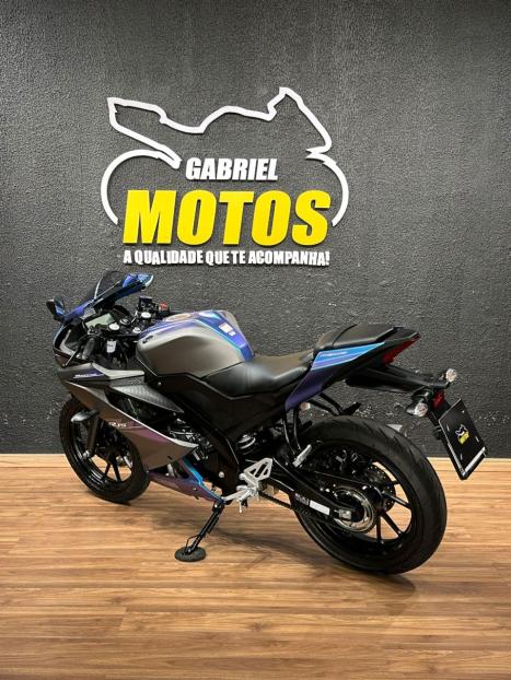 YAMAHA R 15 , Foto 5
