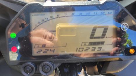 YAMAHA R 320 , Foto 4