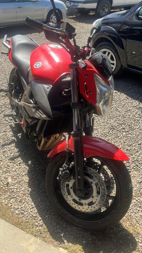 YAMAHA XJ6 600 F, Foto 3
