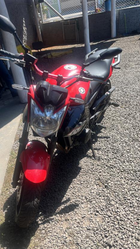 YAMAHA XJ6 600 F, Foto 6