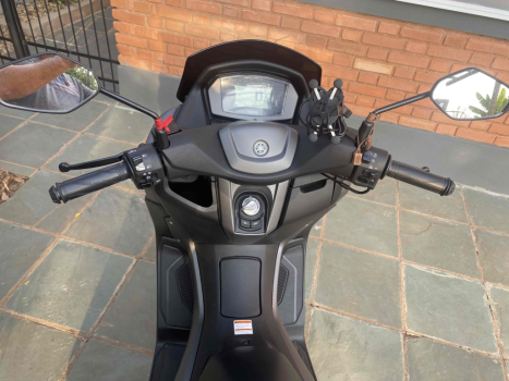 YAMAHA Xmax 160 , Foto 4