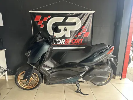 YAMAHA Xmax 250 , Foto 4