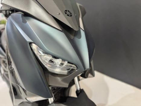 YAMAHA Xmax 250 , Foto 6