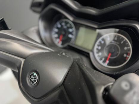 YAMAHA Xmax 250 , Foto 7