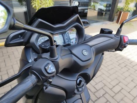 YAMAHA Xmax 250 , Foto 10