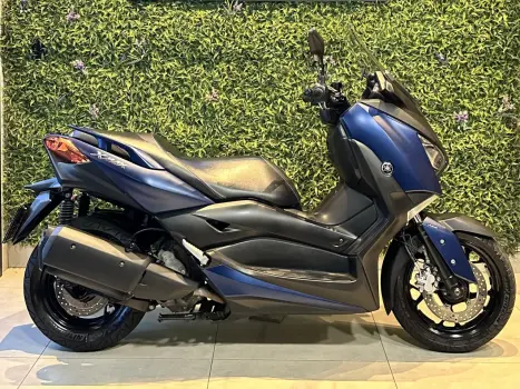 YAMAHA Xmax 250 , Foto 1