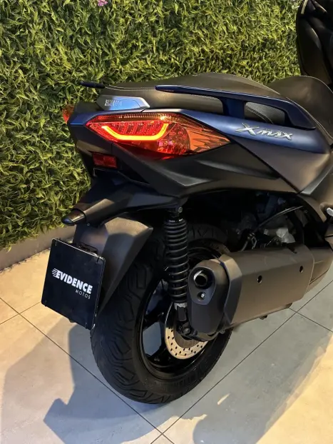 YAMAHA Xmax 250 , Foto 3