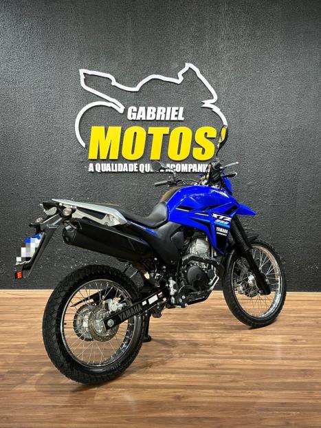 YAMAHA XTZ 250 LANDER, Foto 5