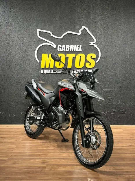 YAMAHA XTZ 250 LANDER, Foto 3