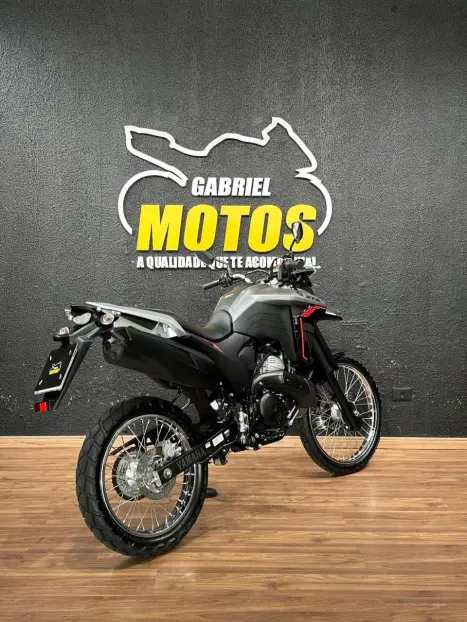 YAMAHA XTZ 250 LANDER, Foto 6