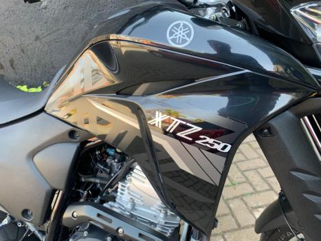 YAMAHA XTZ 250 LANDER, Foto 15
