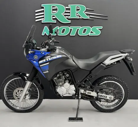 YAMAHA XTZ 250 TENER, Foto 2