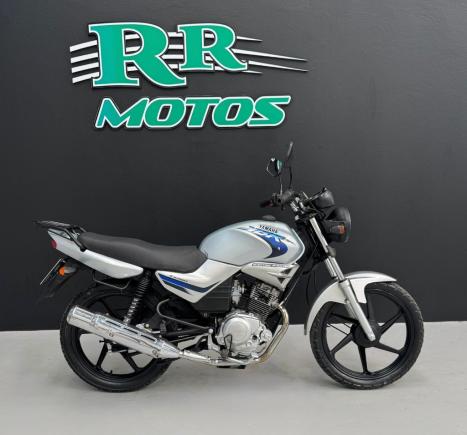 YAMAHA YBR 125 E, Foto 1