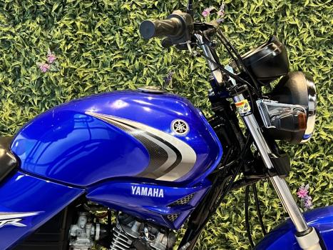 YAMAHA YBR 125 K, Foto 3