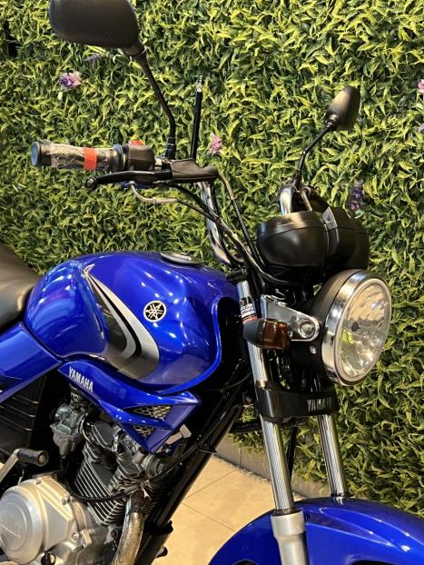 YAMAHA YBR 125 K, Foto 4