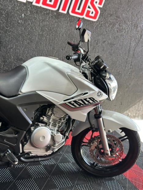 YAMAHA YS Fazer 250 BLUE FLEX, Foto 8