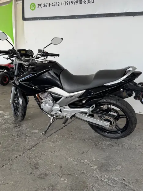 YAMAHA YS Fazer 250 , Foto 6