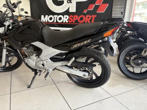 YAMAHA YS Fazer 250 , Foto 6