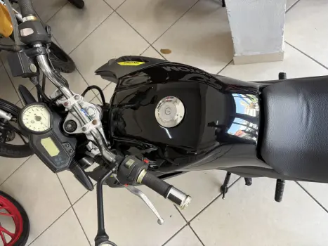 YAMAHA YS Fazer 250 LIMITED EDITION, Foto 7