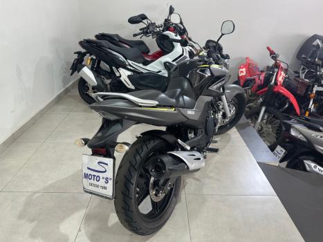 YAMAHA YS Fazer 250 , Foto 5