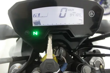 YAMAHA YZ 250 , Foto 3