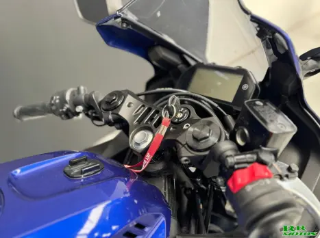 YAMAHA YZF R3 300 ABS, Foto 8