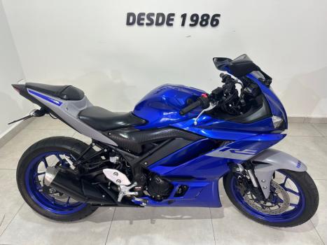 YAMAHA YZF R3 300 ABS, Foto 2