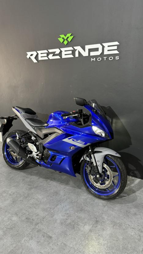 YAMAHA YZF R3 320 ABS, Foto 11