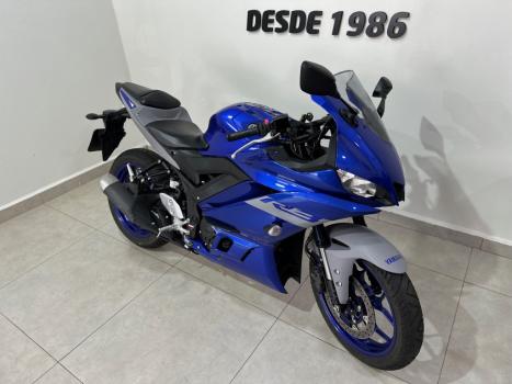 YAMAHA YZF R3 320 ABS, Foto 3