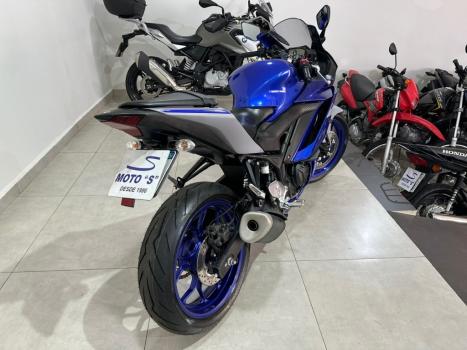 YAMAHA YZF R3 320 ABS, Foto 5