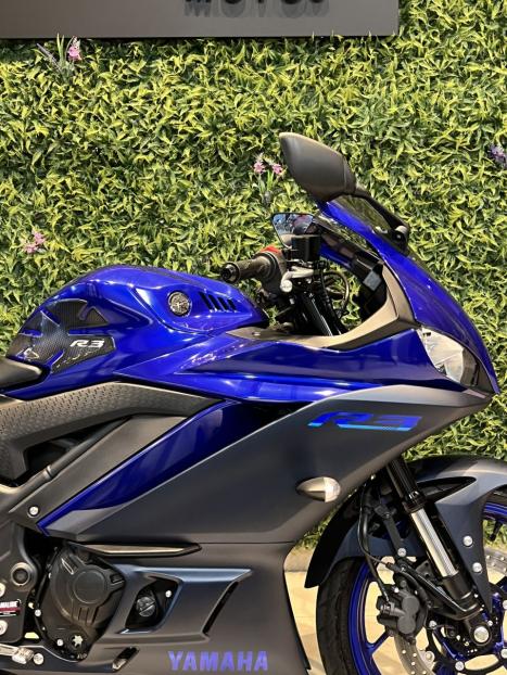 YAMAHA YZF R3 320 ABS, Foto 4