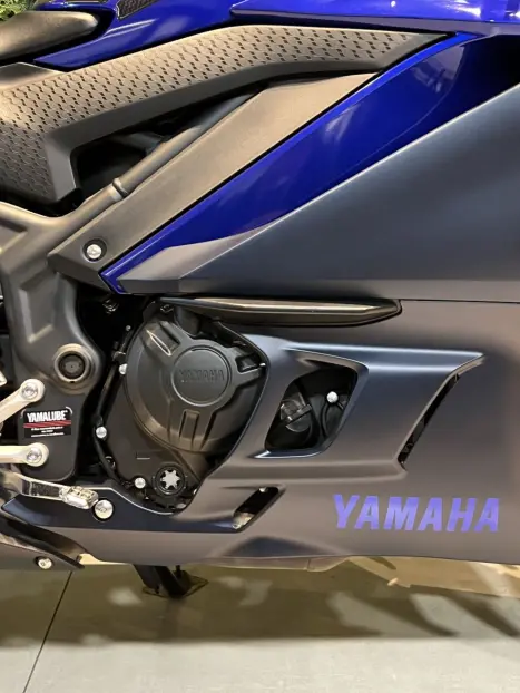 YAMAHA YZF R3 320 ABS, Foto 8