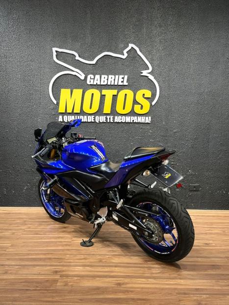 YAMAHA YZF R3 320 ABS, Foto 5
