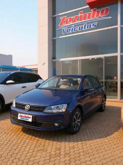 VOLKSWAGEN Jetta 2.0 4P COMFORTLINE FLEX