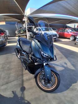 YAMAHA XMax 250 