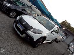 RENAULT Sandero 1.6 16V 4P FLEX STEPWAY AUTOMTICO